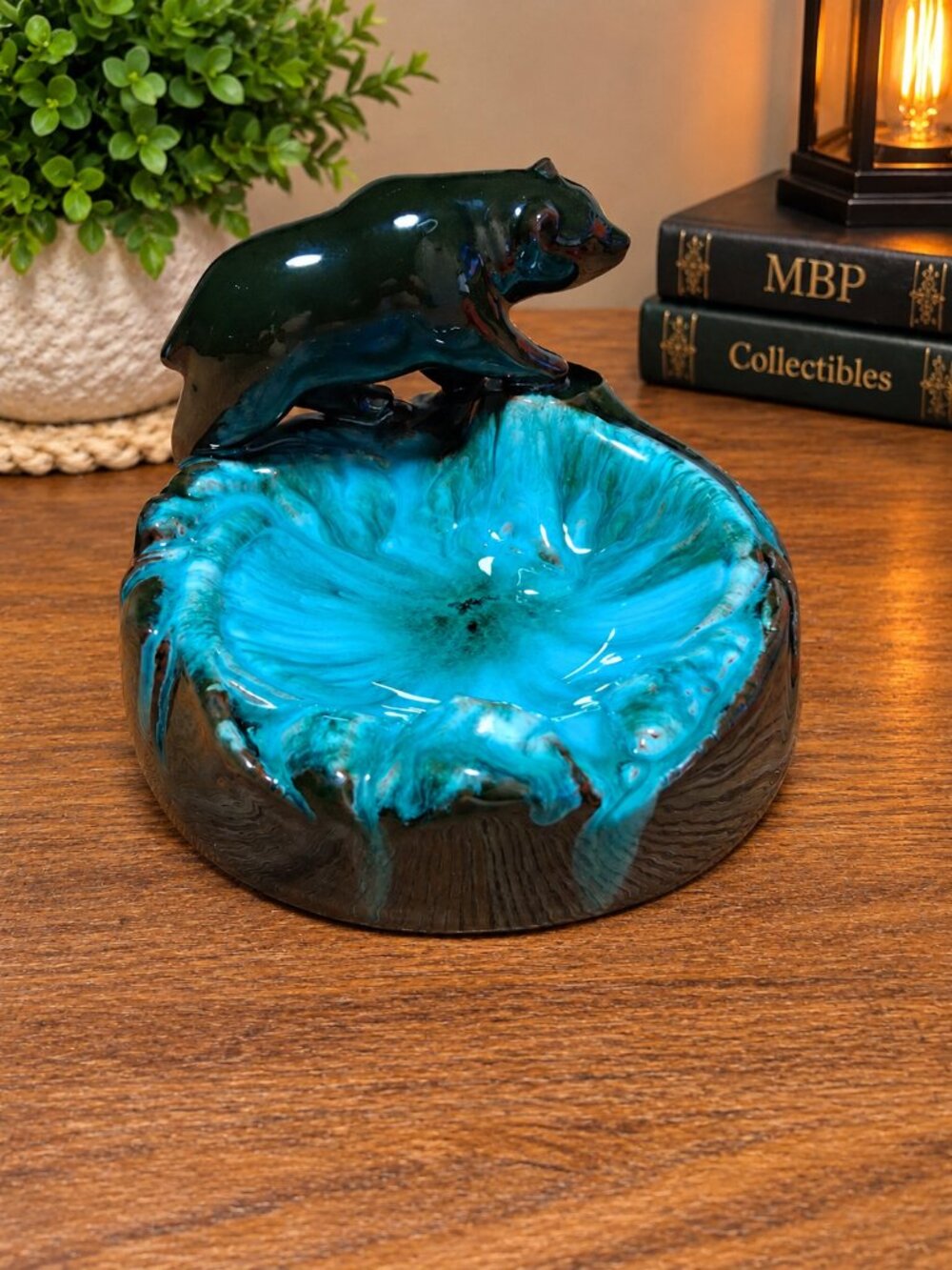 Vintage Blue Mountain Pottery BMP Bear Ashtray Made in Canada